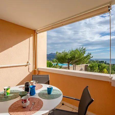 Apartment Le Hameau De Cap Esterel - Maeva - Climatise 2 Pieces 5 Personnes - Selection Mae-0051 *
