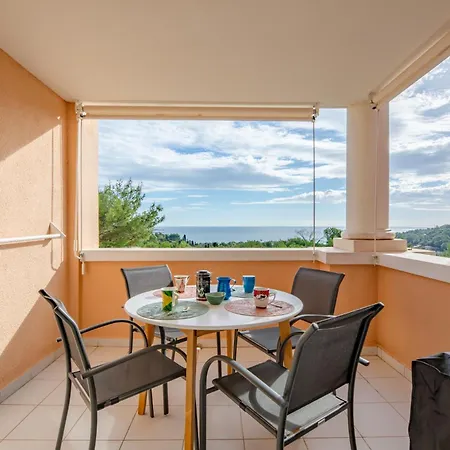 Apartment Le Hameau De Cap Esterel - Maeva - Climatise 2 Pieces 5 Personnes - Selection Mae-0051 Saint-Raphaël