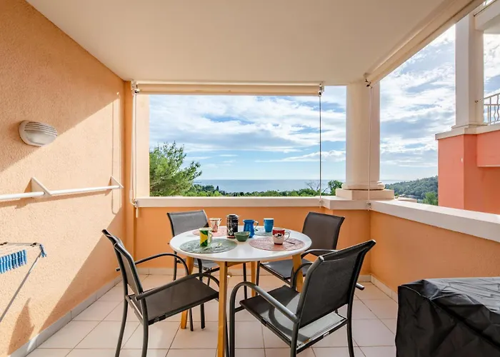 Résidence Le Hameau De Cap Esterel - Maeva - 2 Pièces 5 Personnes - Sélection Mae-0051